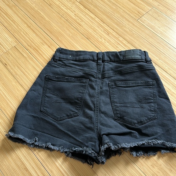 PRICE DROP!💛 American eagle curvy mom short black - Picture 2 of 4